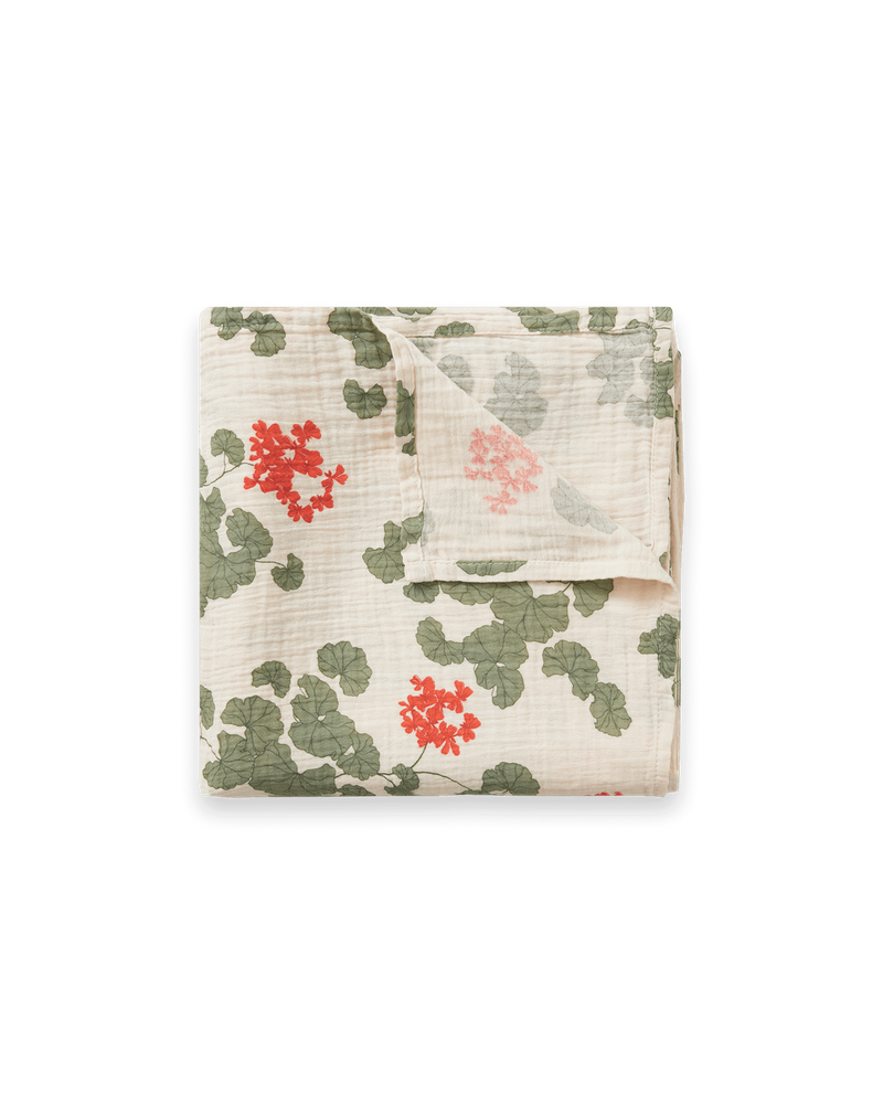 Garbo & Friends Muslin Swaddle Pelargonium - Hola BB