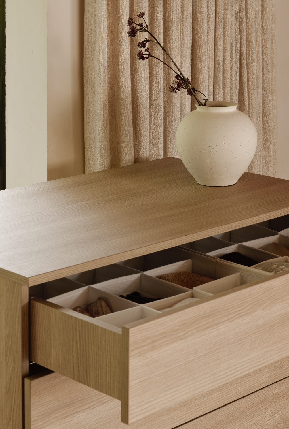 Flow Kommode - Honey Ash