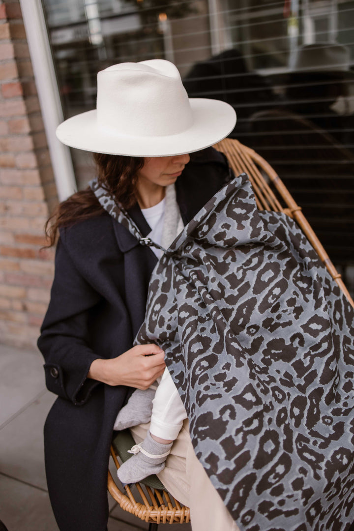 Lemej Amsterdam - Organic Cotton Feeding Shawl