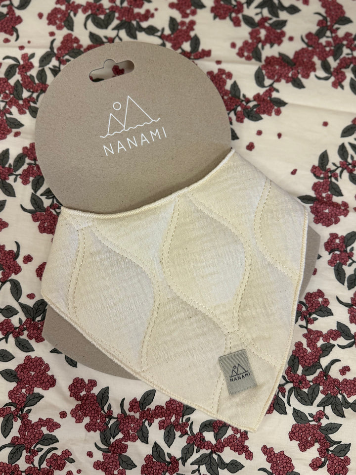 Ekskluzywny śliniak bandana w bawełnianej fali